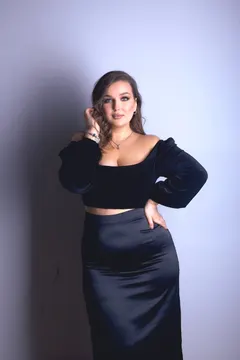 Yulia, 29