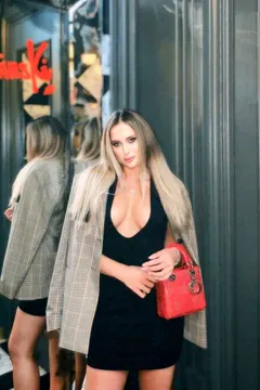 Alina, 24