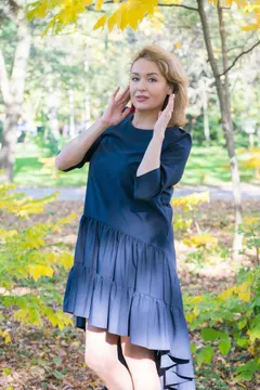 Elena, 50
