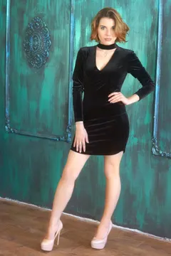 Anastasia, 28