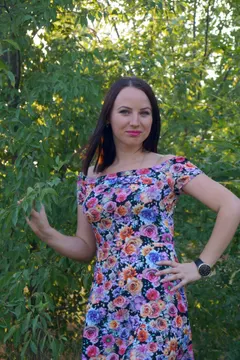 Ekaterina, 37