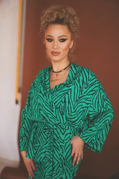 Natalia, 50