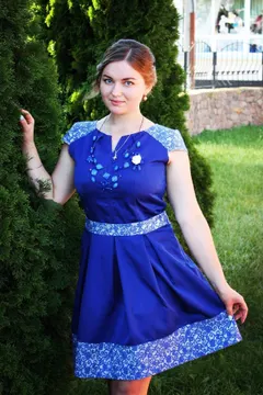 Yulia, 28