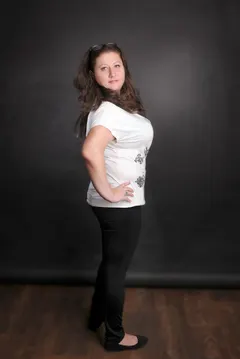 Anna, 40