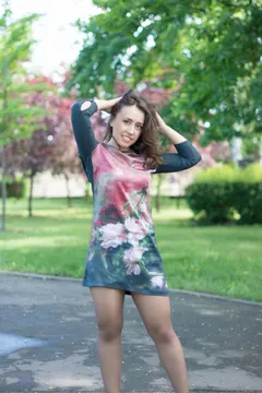 Vera, 40