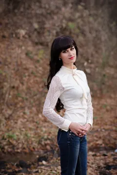 Alena, 35