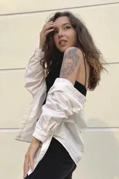 Alina, 27