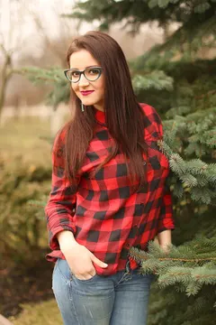 Tetyana, 30