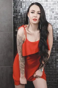 Sofia, 28