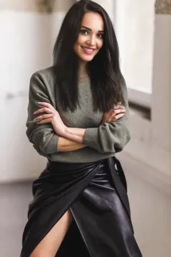 Marina, 45