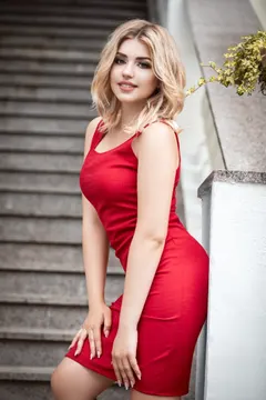 Tanya, 29