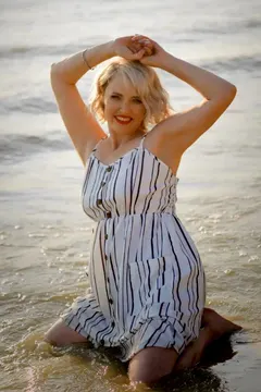 Marina, 53