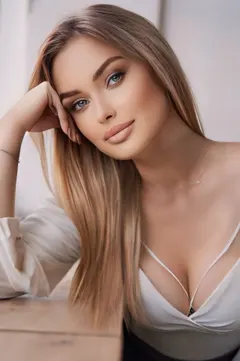 Ekaterina, 34