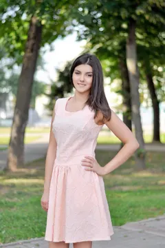 Anna, 35