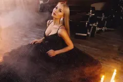 Oksana, 34
