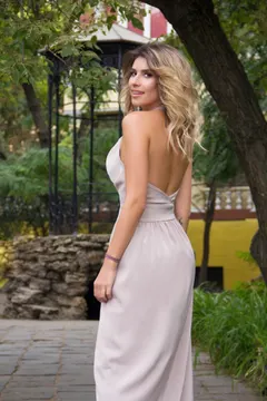Svetlana, 41