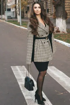 Ludmila, 36