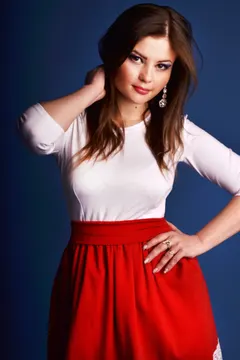 Marina, 32
