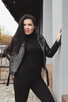 Anastasia, 45