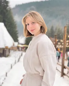 Anastasiia, 29