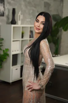 Julia, 42