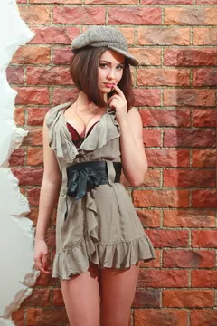 Antonina, 30