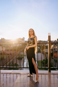 Irina, 30