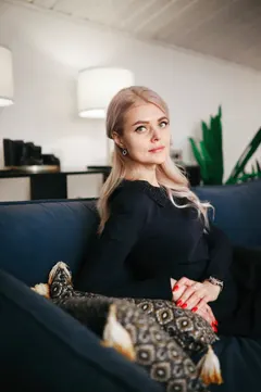Maria, 40