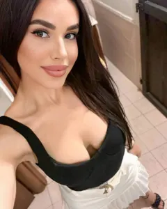 Barbora, 36