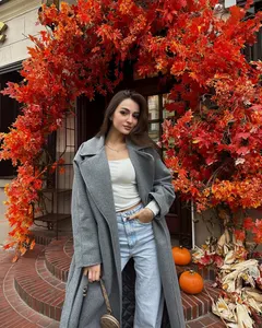 Anastasia, 25
