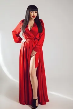 Elena, 46