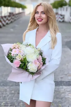 Tatiana, 39