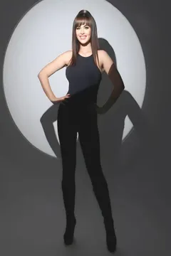 Elena, 43