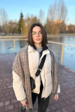 Tatiana, 28