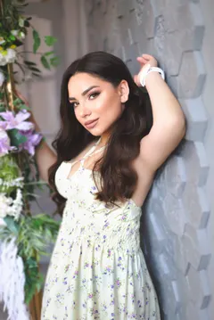 Oleksandra, 29