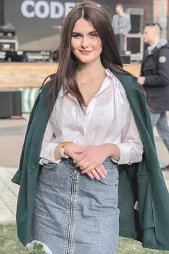 Violetta, 30