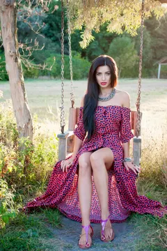 Elina, 38