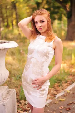Ekaterina, 37