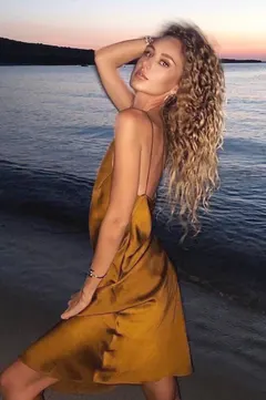 Tatiana, 30