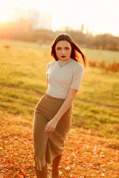 Vladislava, 26