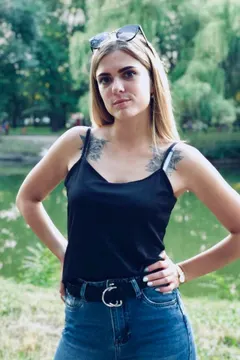 Kateryna, 30