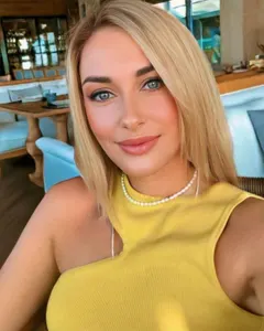 Olga, 37