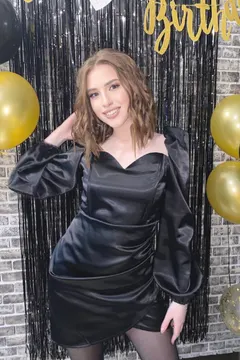 Kristina, 27