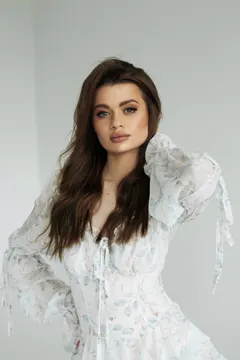 Mariia, 22