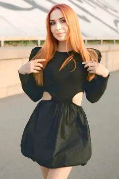 Natalia, 35