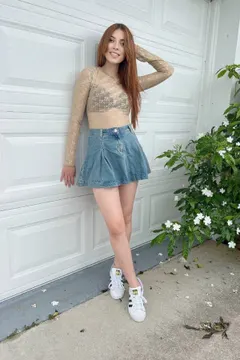 Aleksandra, 25