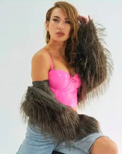Inna, 36