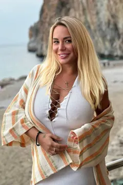 Victoria, 39