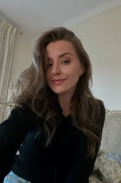 Yuliia, 35