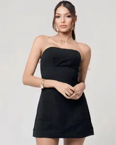 Bruna, 29